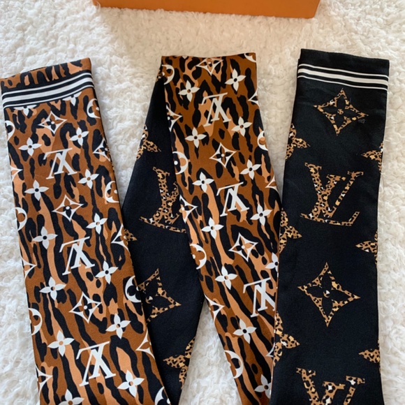 LOUIS VUITTON MONOGRAM GIANT JUNGLE BANDEAU - M73648 - Picture 4 of 15